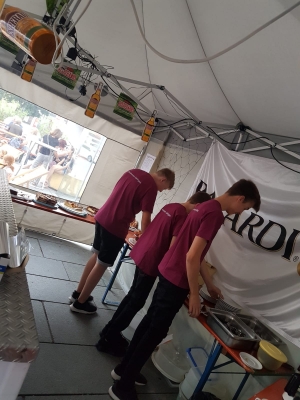 IMG-20180610-WA0012